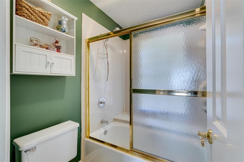 2233 Goodwood Boulevard SE