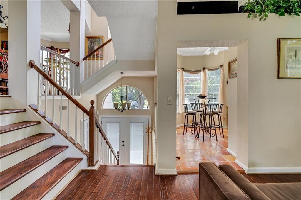 2233 Goodwood Boulevard SE