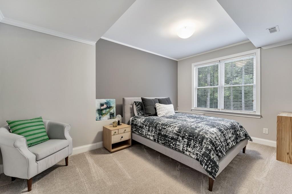 4045 Bridle Ridge Drive