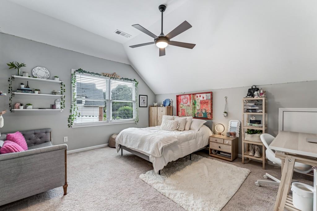 4045 Bridle Ridge Drive