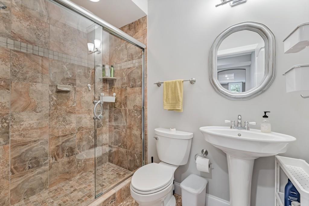 4045 Bridle Ridge Drive