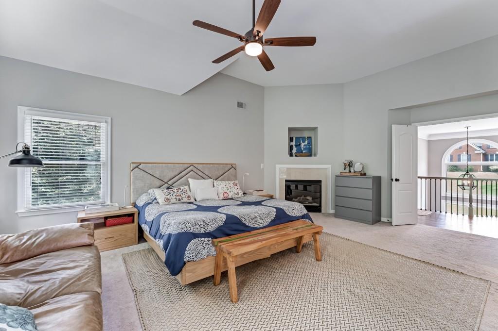 4045 Bridle Ridge Drive