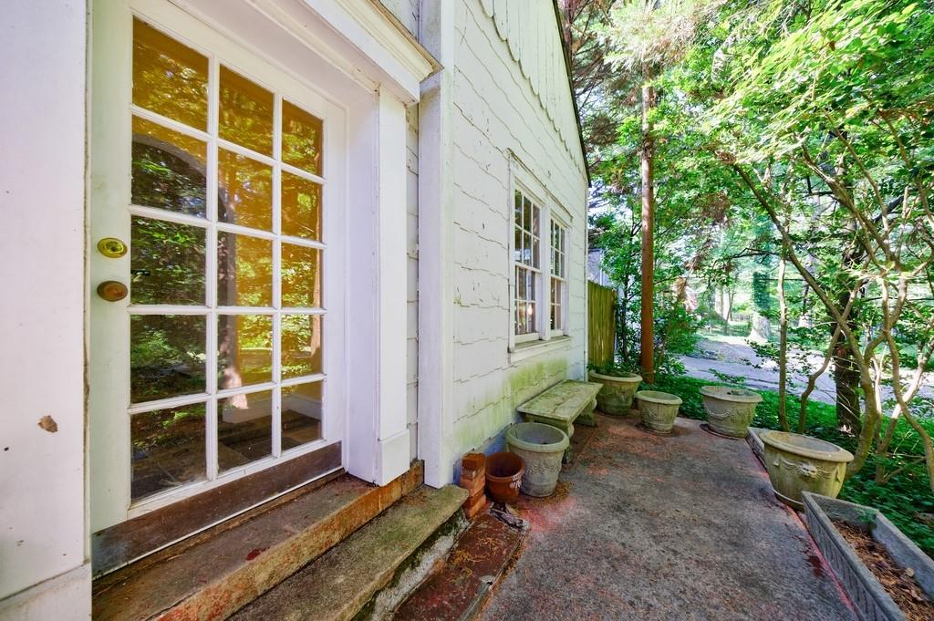 1427 Briarcliff Road NE