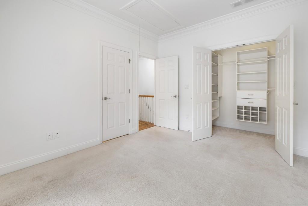 5444 Wentworth Street Unit 5444
