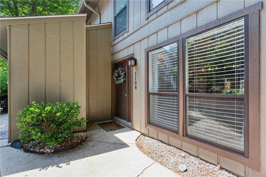 1108 Cumberland Court SE