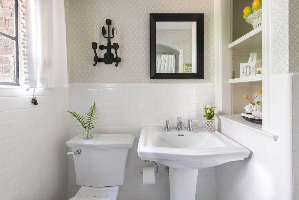 382 Brentwood Drive NE