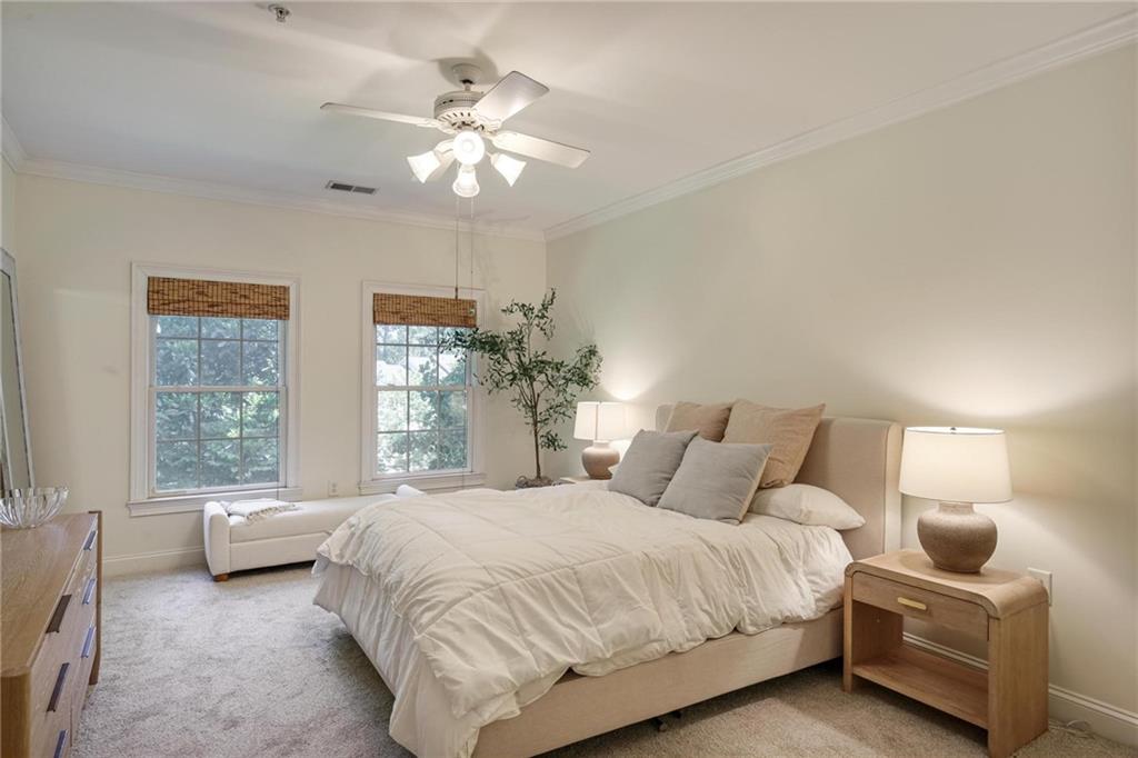 5415 Northland Drive Unit 304