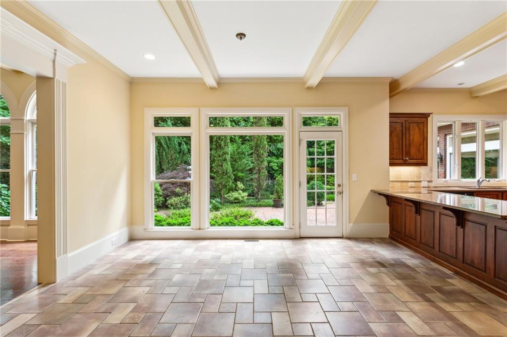 4833 Rivercliff Drive