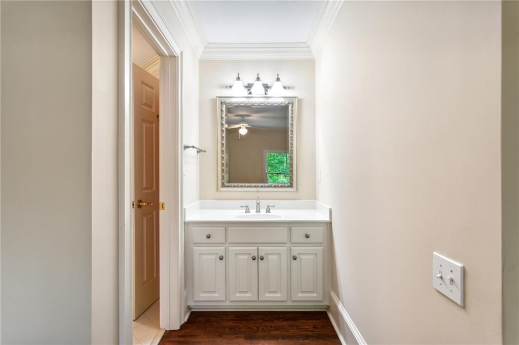 4833 Rivercliff Drive