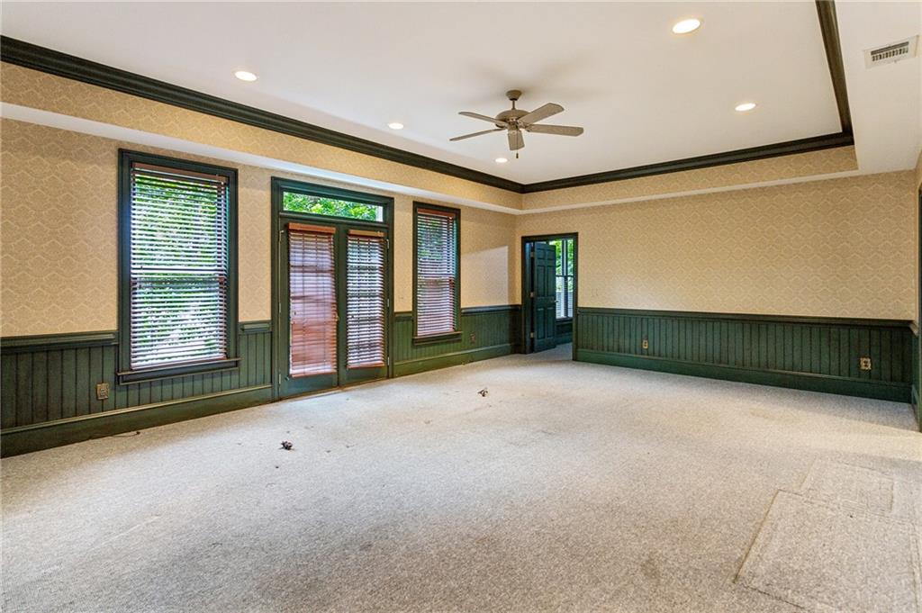 4833 Rivercliff Drive