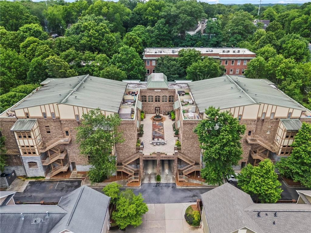 1872 Gordon Manor NE Unit 208