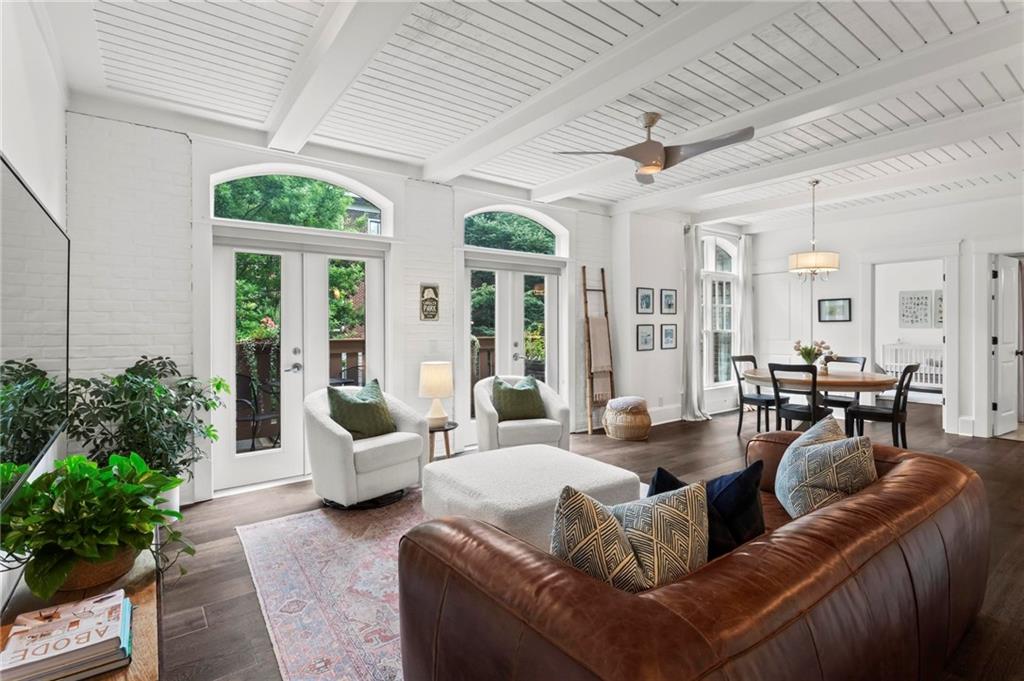 1872 Gordon Manor NE Unit 208