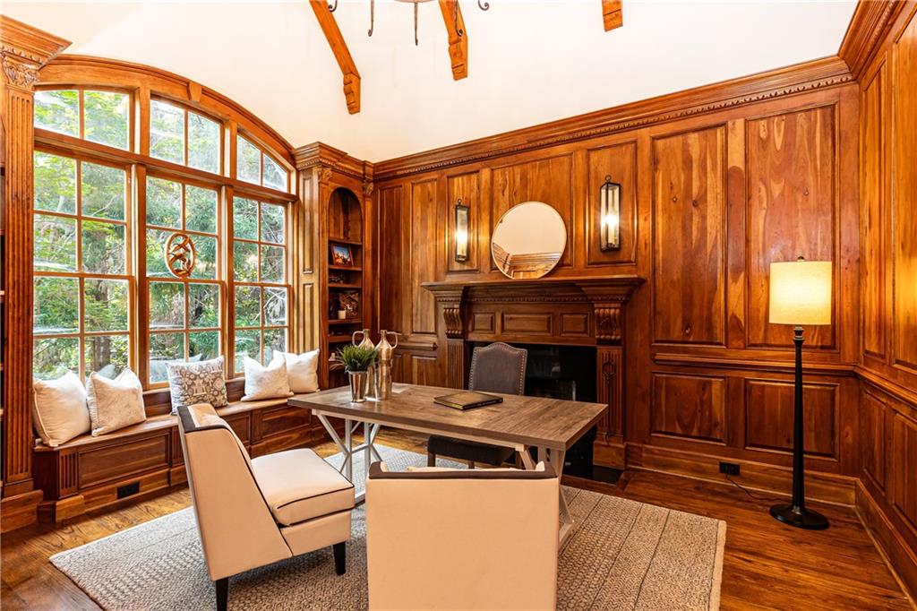 4770 E Conway Drive NW