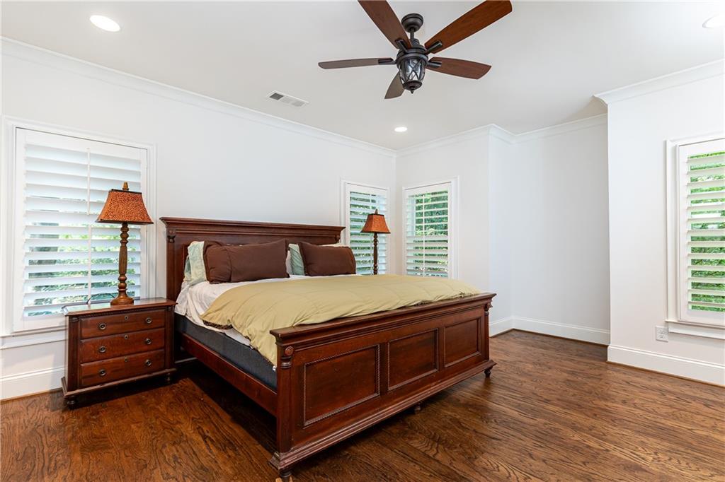 4770 E Conway Drive NW