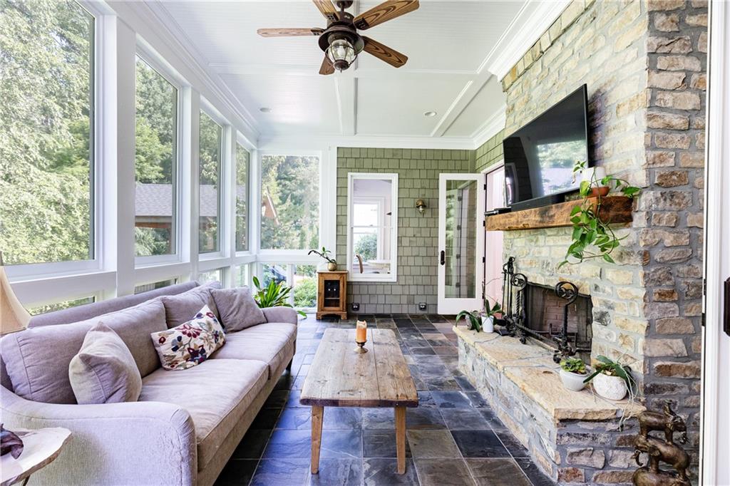 4770 E Conway Drive NW