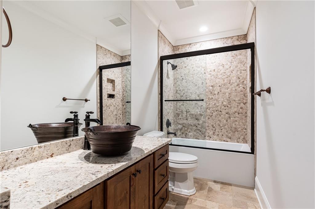 4770 E Conway Drive NW