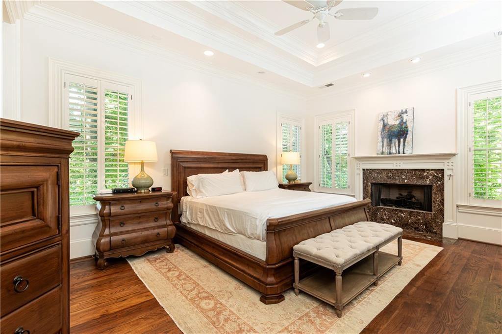 4770 E Conway Drive NW