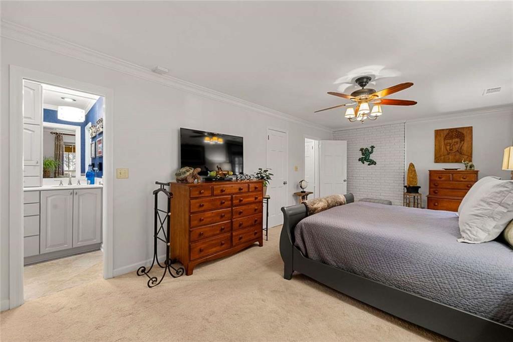 125 Bent Grass Drive