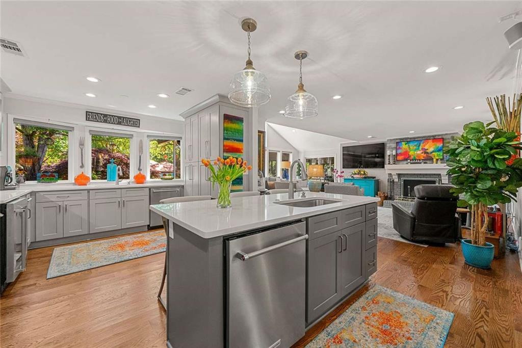 125 Bent Grass Drive