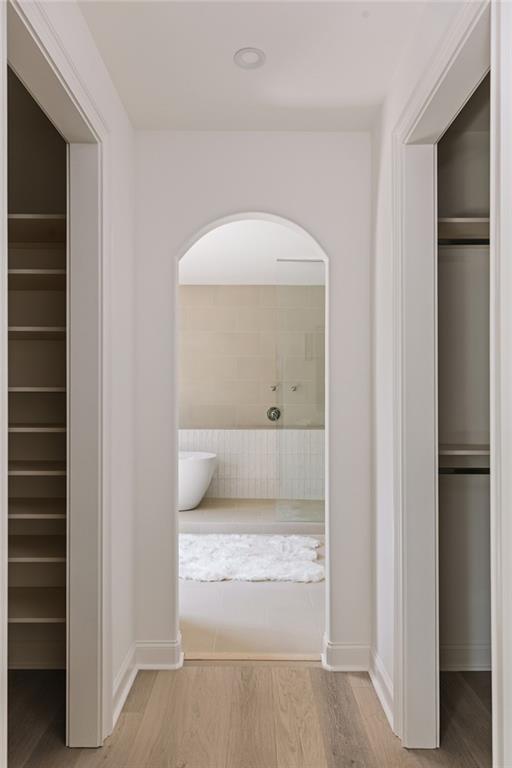 1485 Runnymeade Road NE