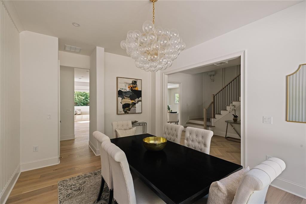 1485 Runnymeade Road NE