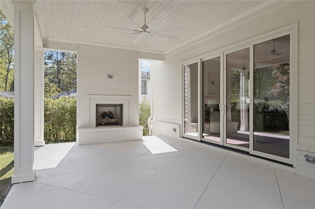 1485 Runnymeade Road NE