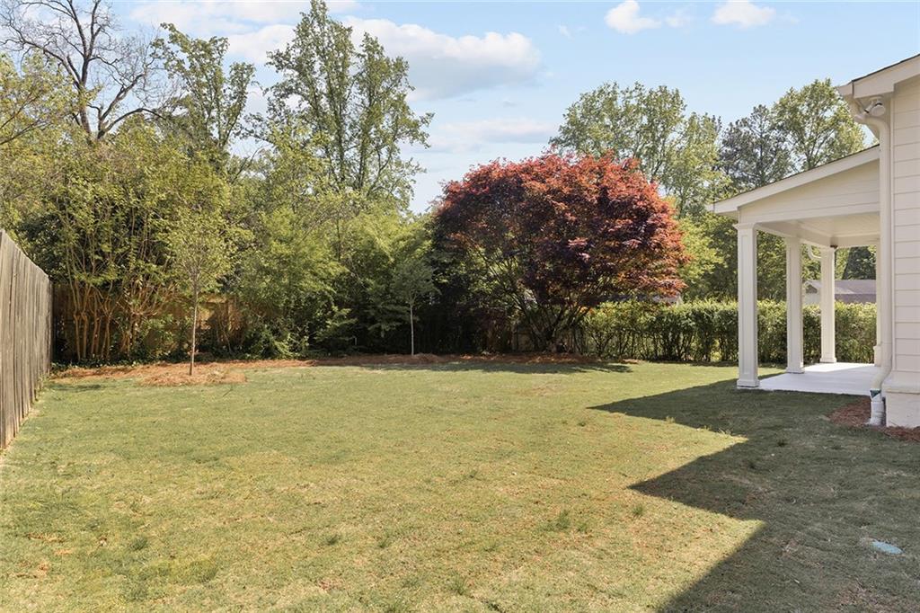 1485 Runnymeade Road NE