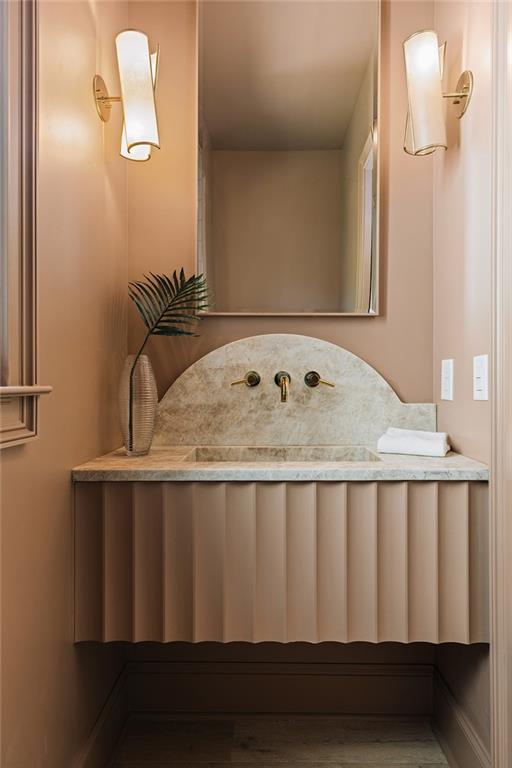 1485 Runnymeade Road NE