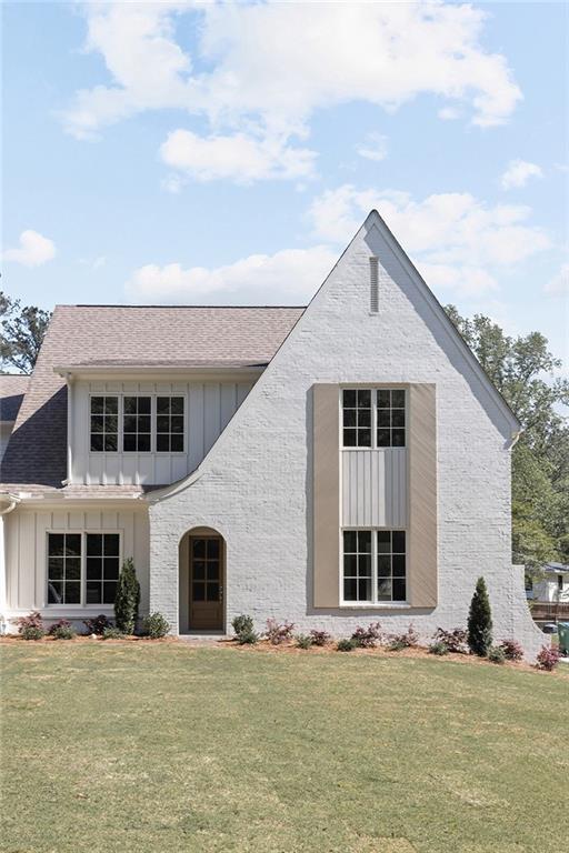 1485 Runnymeade Road NE