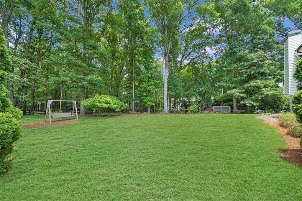 102 Crowe Road