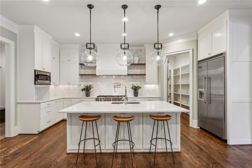 4340 Paran Summit Court NW