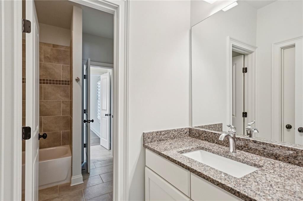 4340 Paran Summit Court NW