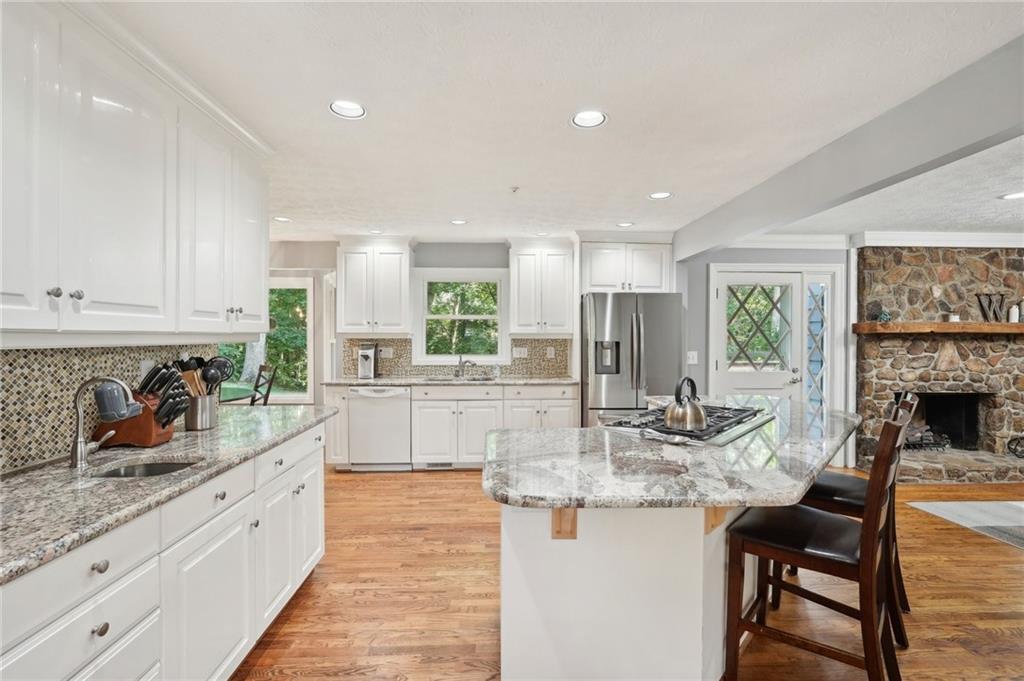 1270 Saint Lawrence Drive