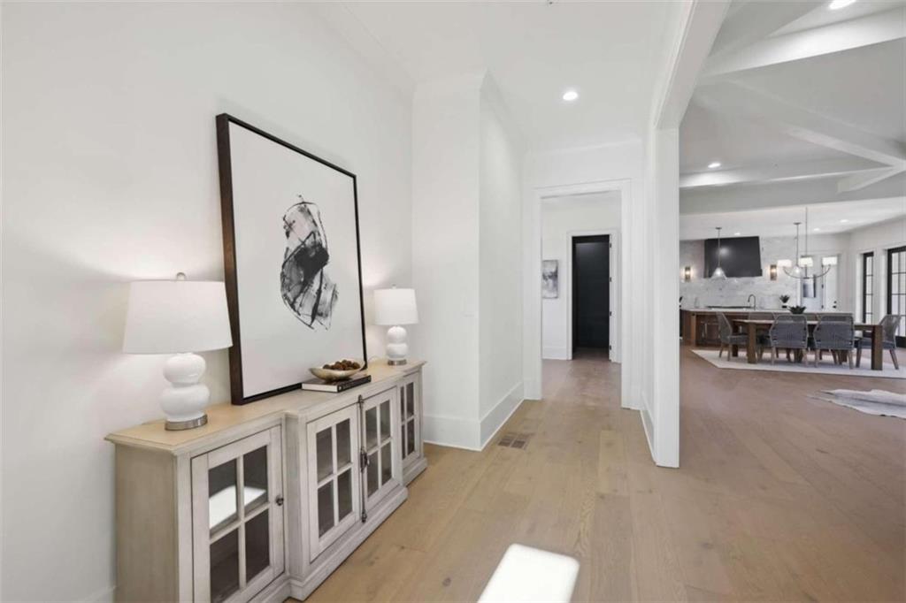 1007 Battle Creek Way