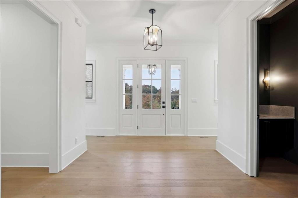 1007 Battle Creek Way