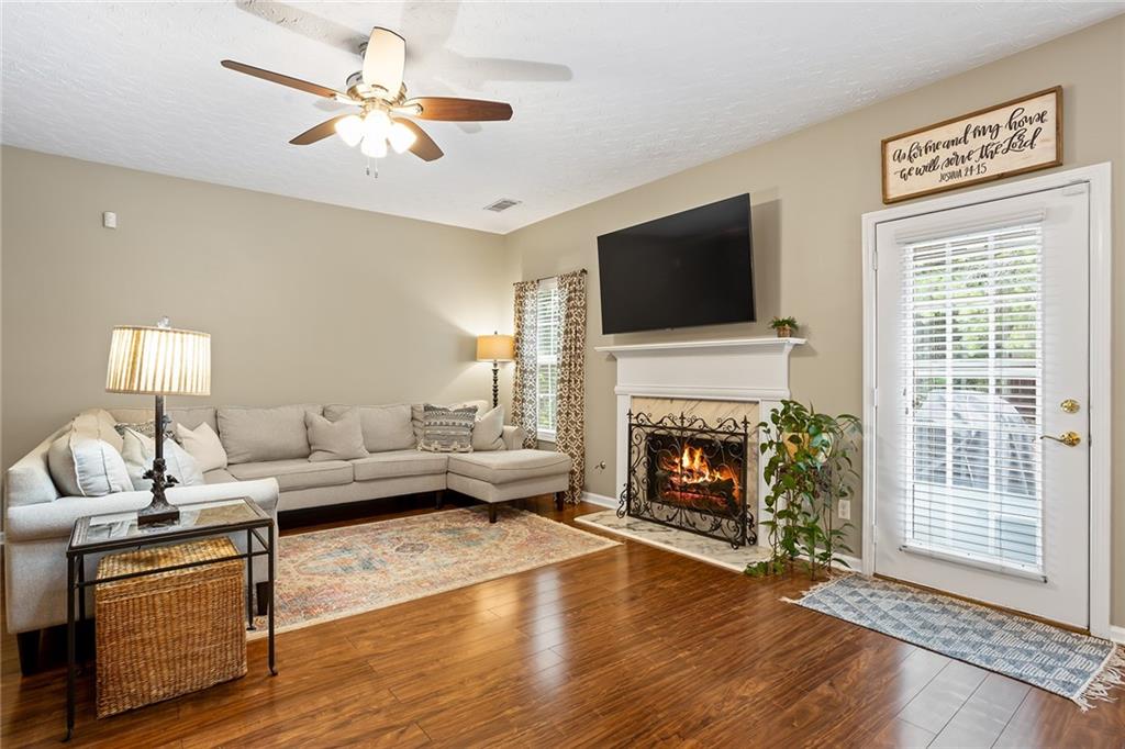 2585 Cascade Ive Court