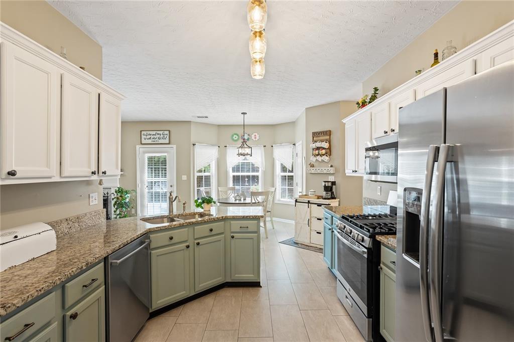 2585 Cascade Ive Court