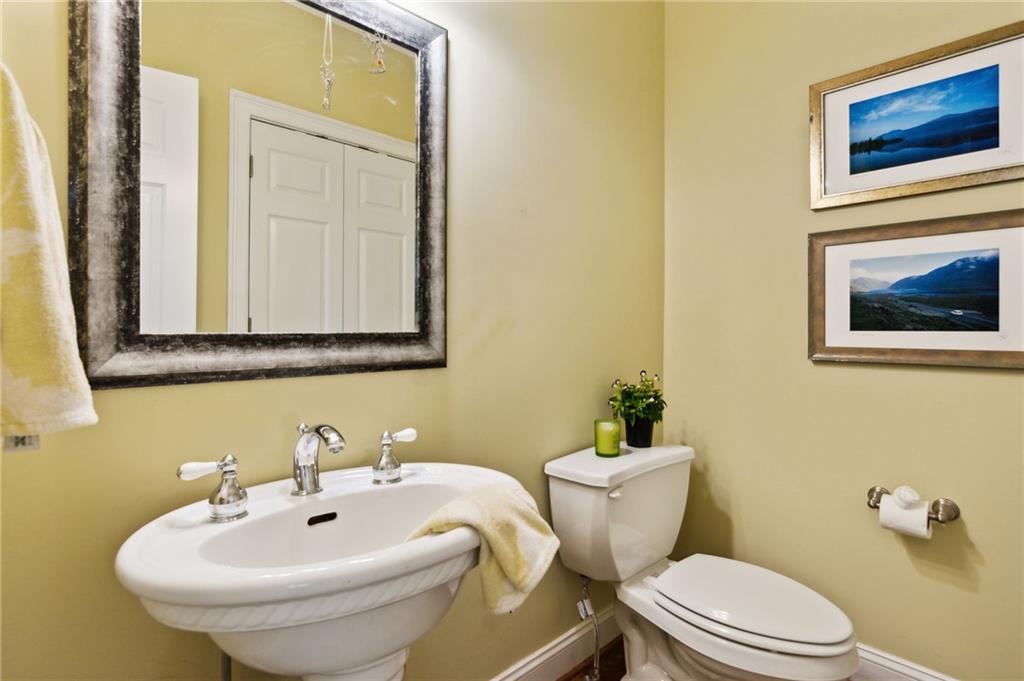 1164 Warfield Street NW