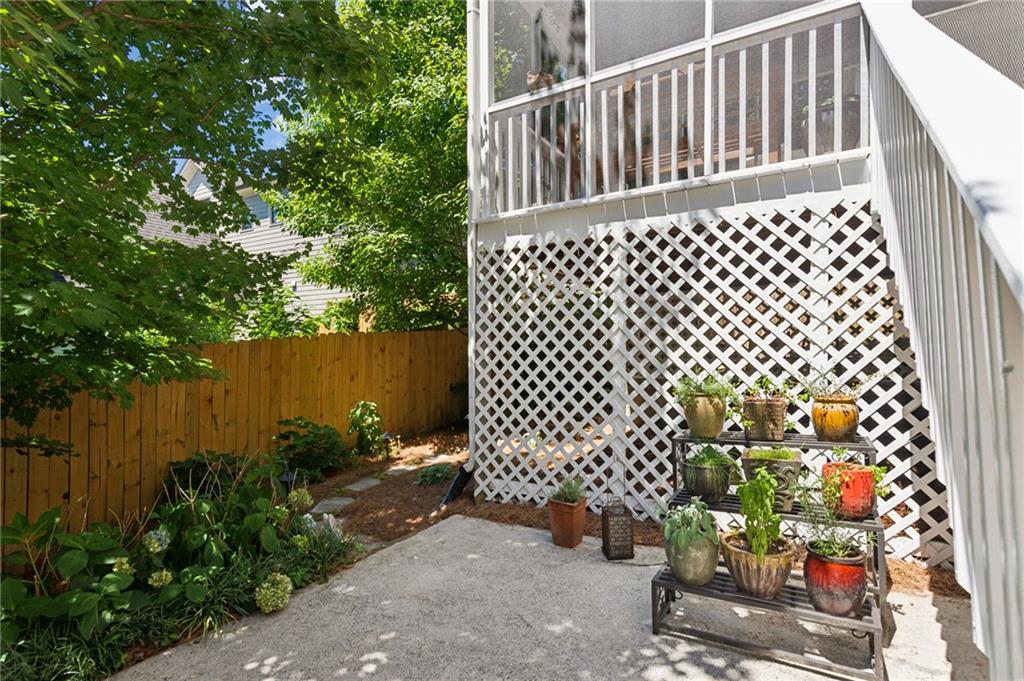 1164 Warfield Street NW