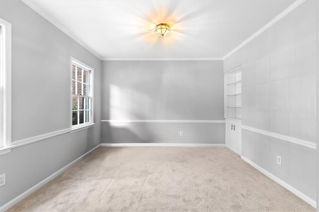 36 Old Ivy Square NE Unit 36