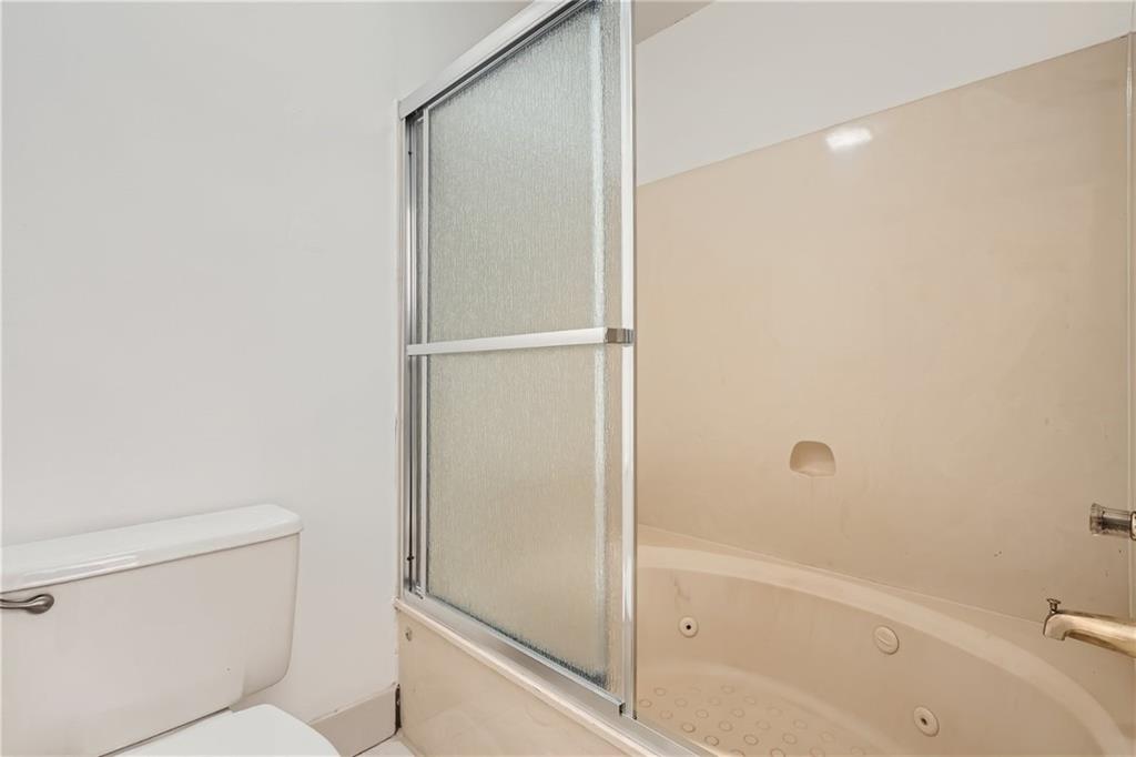 1803 Defoors Mill Court NW