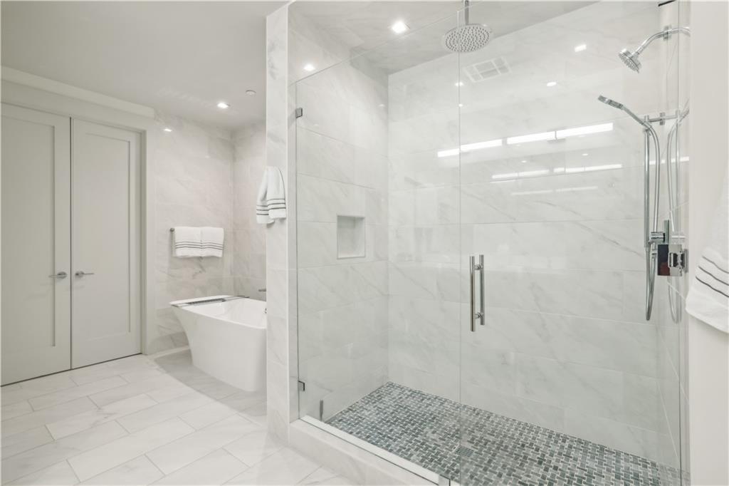 3107 Peachtree Road NE Unit 1702