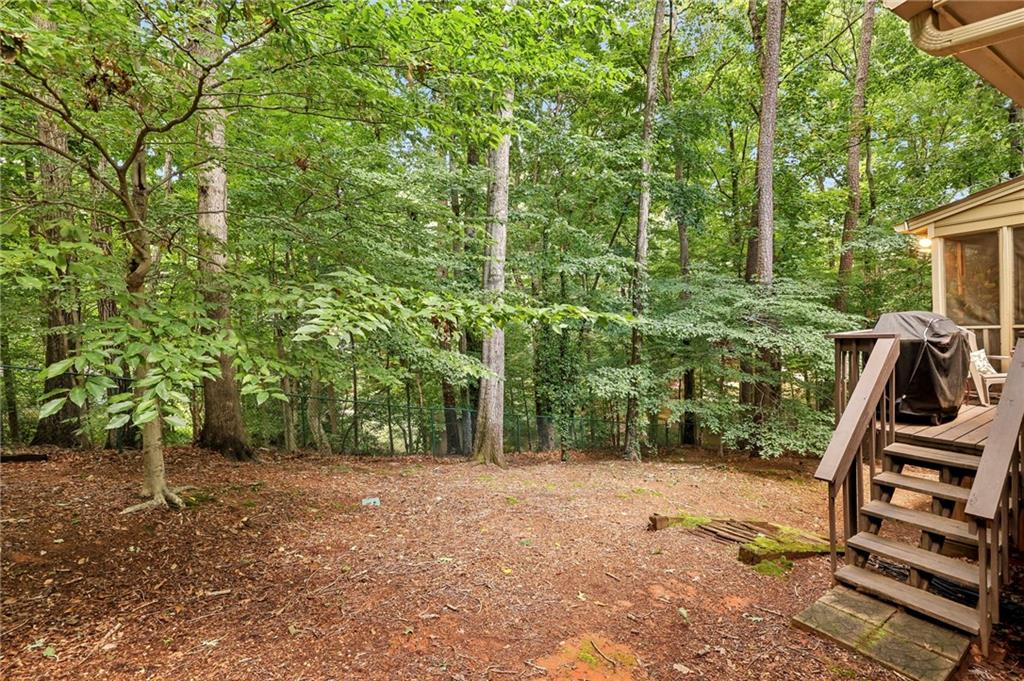 135 River Lake Court