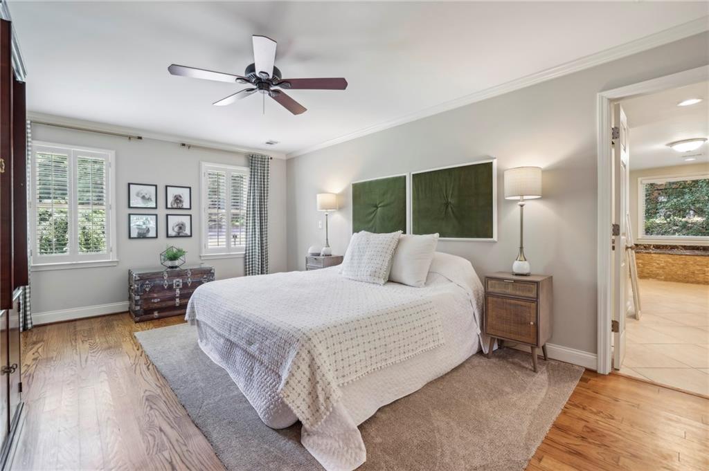 135 River Lake Court