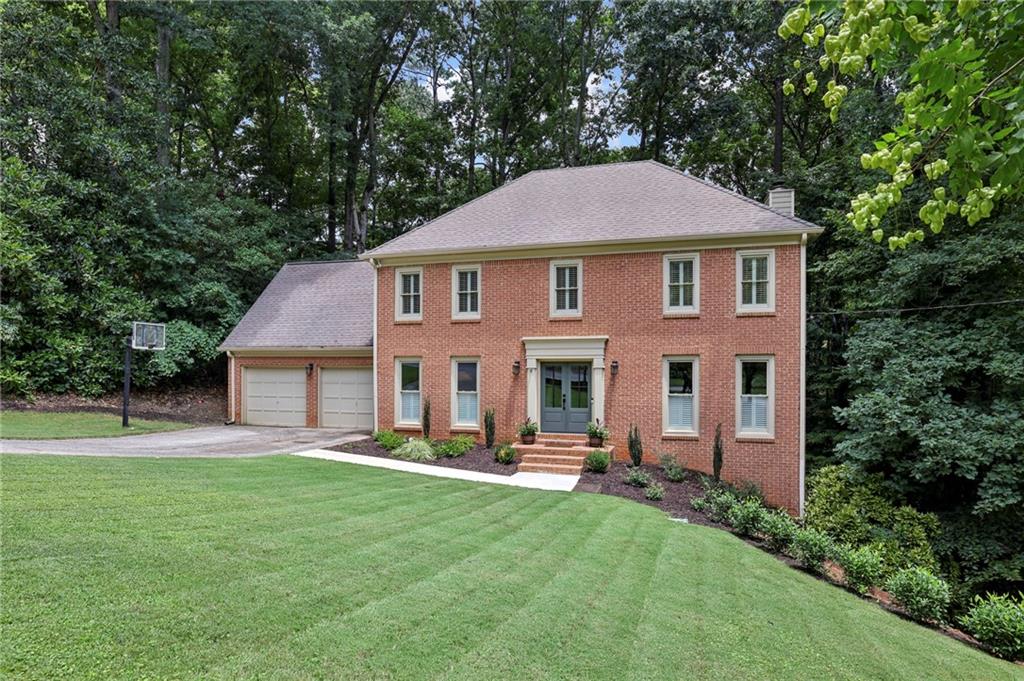 135 River Lake Court