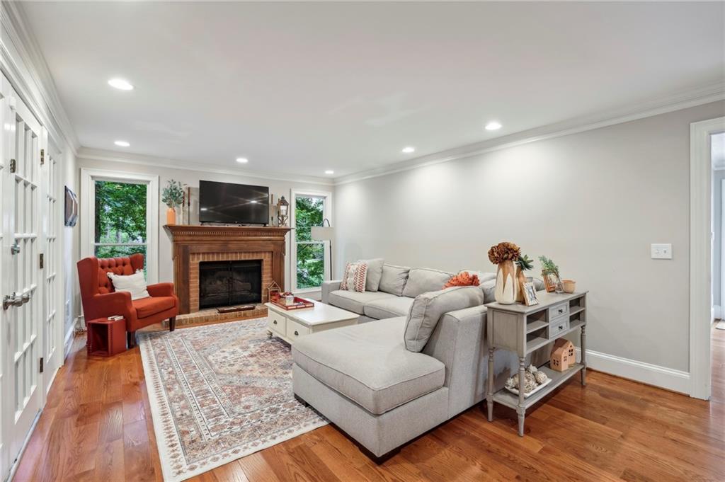 135 River Lake Court