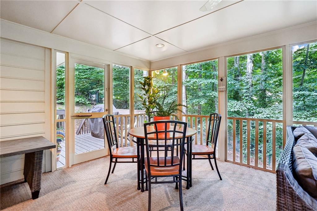 135 River Lake Court