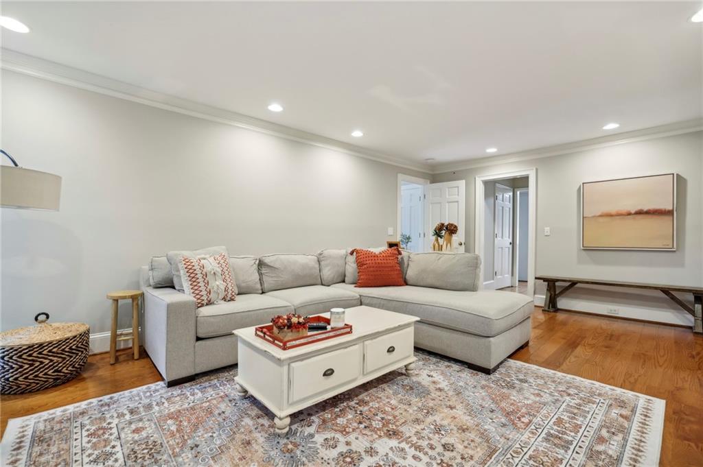 135 River Lake Court