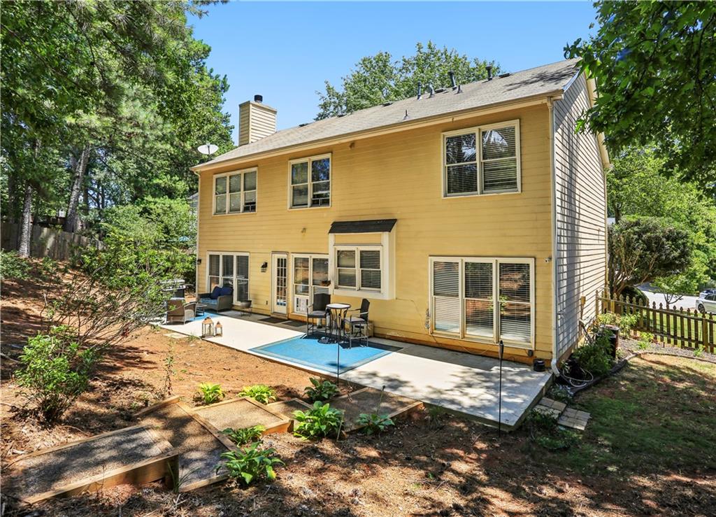 1944 McLennon Court