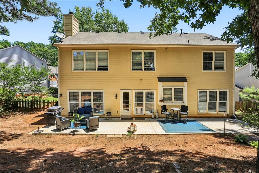1944 McLennon Court